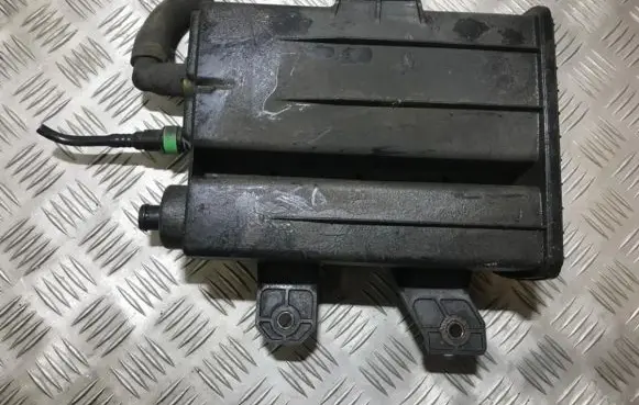 Mazda 6 Active carbon filter fuel vapour canister 