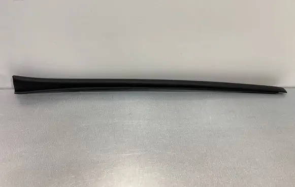 Cupra Formentor Windshield trim 5FF854328