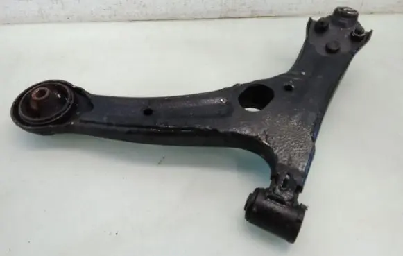 Front lower control arm/wishbone