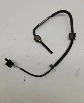 Mercedes-Benz E W212 Exhaust gas temperature sensor A0081532728