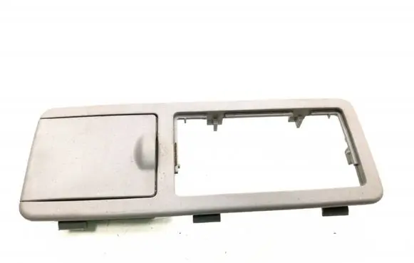 Volkswagen Touareg I Cargo luggage net fixing mount 7L0861688A