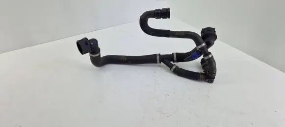 Land Rover Range Rover Evoque L538 Engine coolant pipe/hose GJ328C480AA GJ328263AA