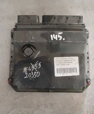 Toyota Avensis T270 Engine control unit/module 8966105d30 89661-05d30