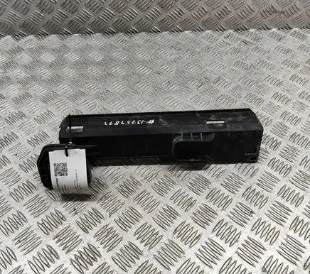 Radiator support slam panel bracket