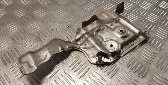 Heat shield in engine bay