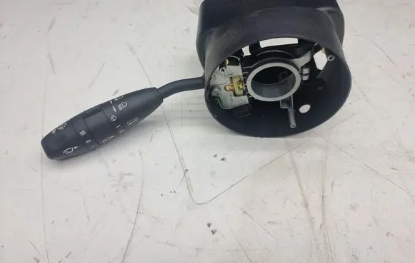 Mercedes-Benz Sprinter W906 Indicator stalk A9065450210 VALEO 2816729051
