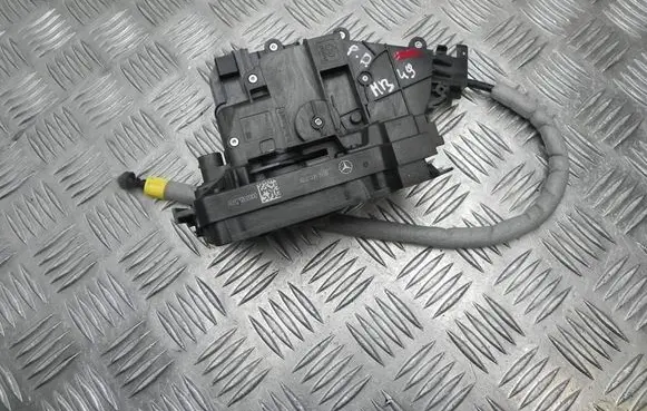 Loading door lock