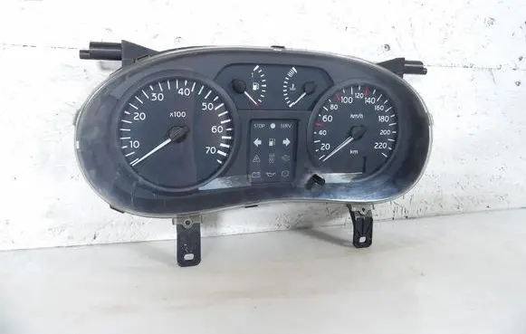 Renault Clio II Speedometer (instrument cluster) P8200059763