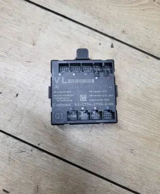 Mercedes-Benz B W246 W242 Door control unit/module A1669005605 A1669013801 A1669028502