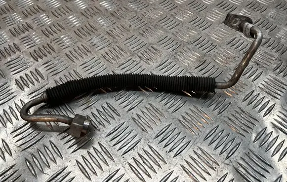 Air conditioning (A/C) pipe/hose