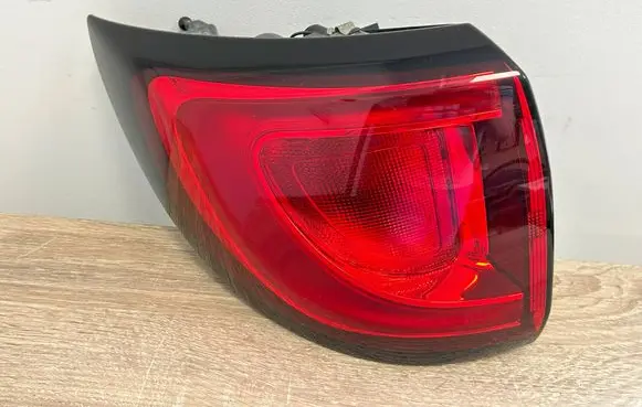 Chrysler Pacifica Rear/tail lights 68229027AD P68229027AD