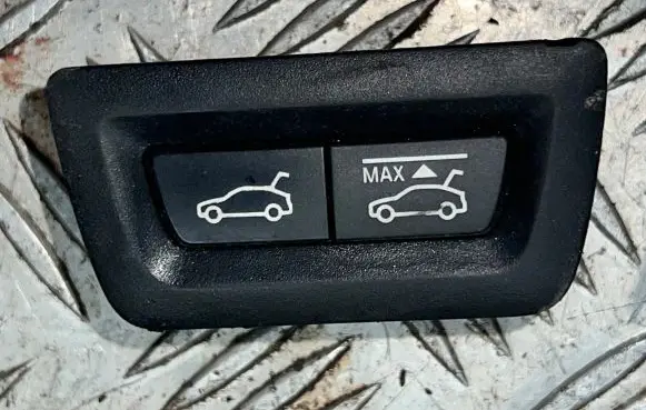 BMW 5 F10 F11 Tailgate opening switch 9194912 549583022