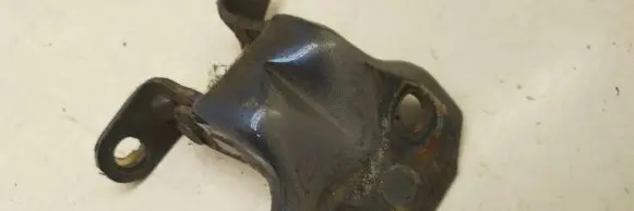 Subaru Impreza III Front door lower hinge NFB