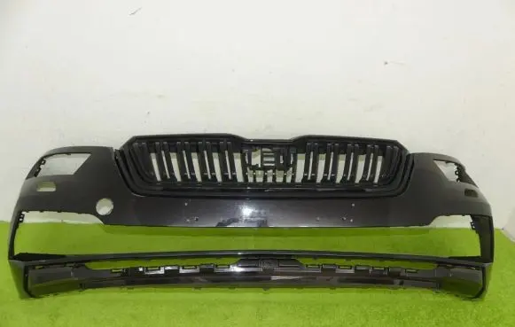 Skoda Kamiq Front bumper 658807221