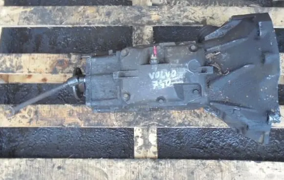 Volvo 740 Manual 4 speed gearbox 1023561