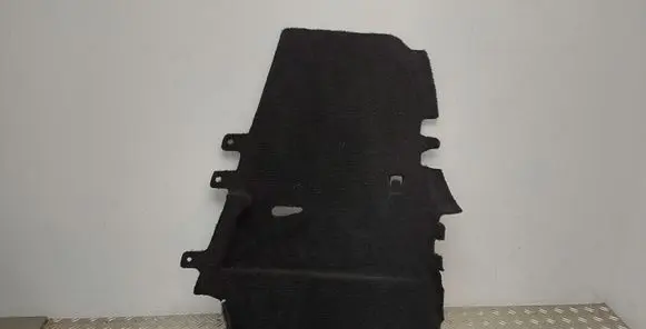 Trunk/boot lower side trim panel