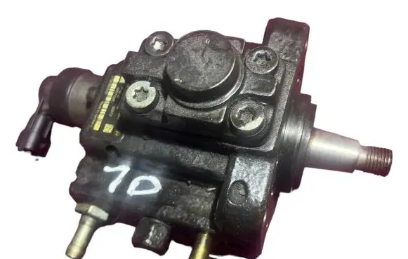 Opel Insignia A Fuel injection high pressure pump 0445010193 55571005