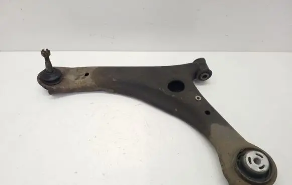 Chrysler Voyager Front lower control arm/wishbone