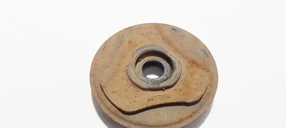 Toyota RAV 4 (XA30) Front coil spring rubber mount 