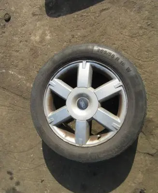 Ford Mondeo Mk III R12 alloy rim 