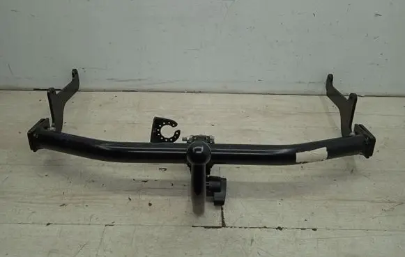 Renault Clio IV Tow bar set 10004