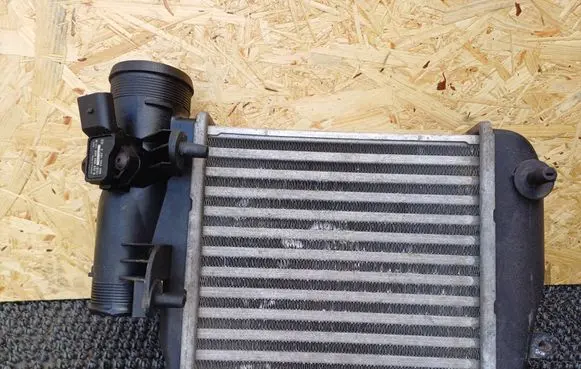 Audi A6 S6 C6 4F Intercooler radiator 4F0145805E