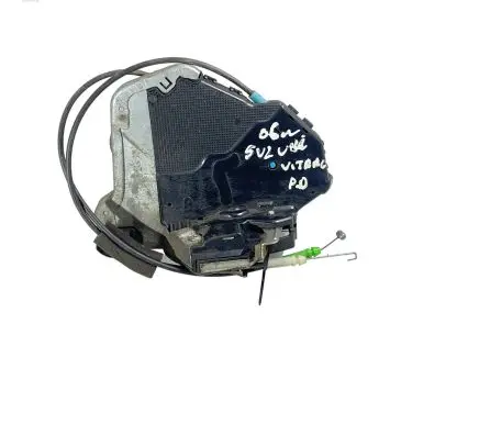 Suzuki Grand Vitara II Front door lock 5K0210