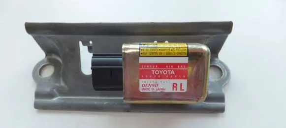 Toyota Land Cruiser (J100) Airbag deployment crash/impact sensor 8983060010 TOYOTA8983060010