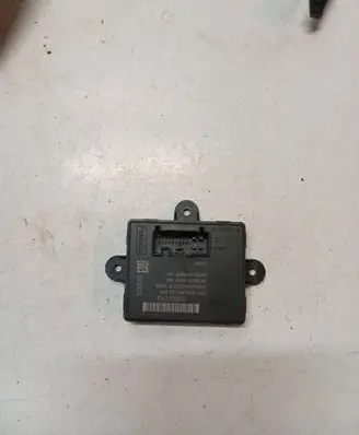 Volvo V60 Door control unit/module 31318963
