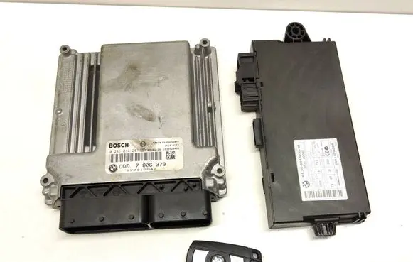 BMW 5 E60 E61 Engine control unit/module 0281014287 170115942 7806379