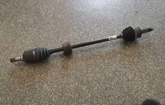 Fiat 500 Front driveshaft P68070390AC 68070390AC