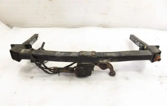 Mercedes-Benz E AMG W211 Tow bar set 2113100204