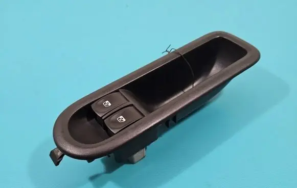 Renault Twingo II Electric window control switch 8200356513 IMPRK1378263