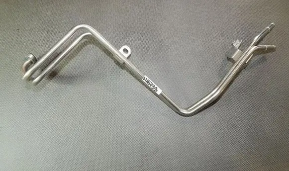 Volkswagen Golf Sportsvan Coolant pipe/hose 04E122157M