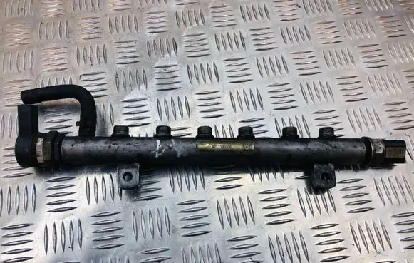 Volkswagen Crafter Fuel main line pipe 076130093C