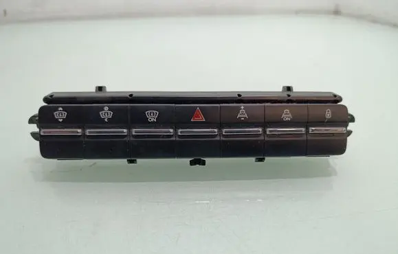 Peugeot 5008 A set of switches 96638426XT
