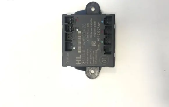 Mercedes-Benz C W204 Door central lock control unit/module A2048702426 A2048202926 A2044421932