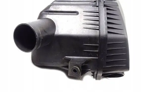 Opel Antara Air filter box 95326902