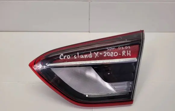 Opel Crossland X Tailgate rear/tail lights 2SD.2238