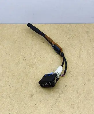 BMW 5 E60 E61 USB socket connector 9138402