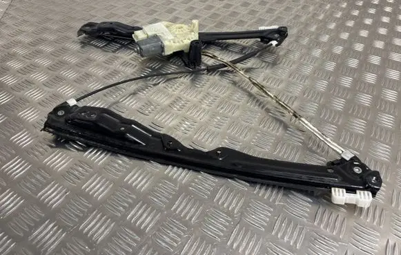 Peugeot 308 Front window lifting mechanism without motor 9677734780