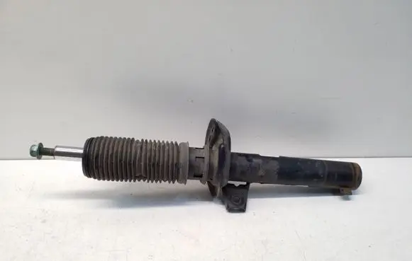 Volkswagen Jetta VI Front shock absorber/damper 5C0413031DP 5C0400053C
