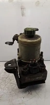 Skoda Fabia Mk1 (6Y) Power steering pump