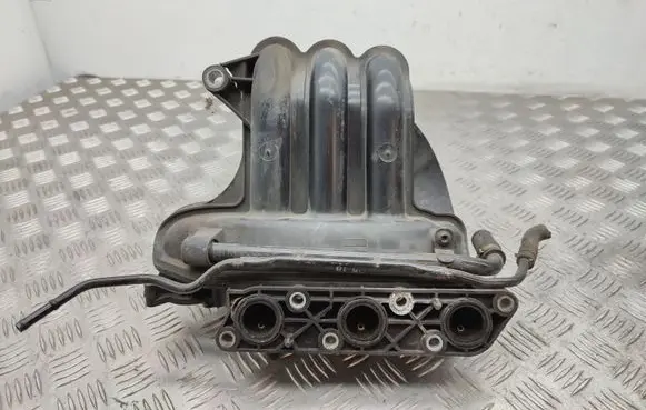Skoda Fabia Mk2 (5J) Intake manifold 03D129766L
