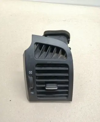 Chevrolet Captiva Dashboard side air vent grill/cover trim