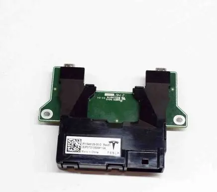 Tesla Model 3 USB socket connector 154612961D