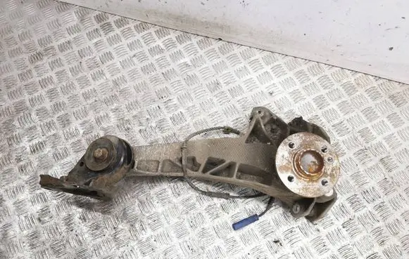 Mini One - Cooper Coupe R56 Rear wheel hub