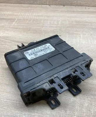 Volkswagen Golf IV Gearbox control unit/module 01M927733HR 5DG00792316