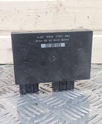 Volkswagen Bora Comfort/convenience module 1J0959799AH
