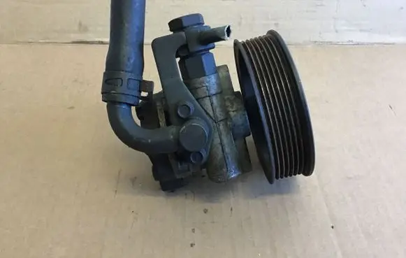 KIA Sorento Power steering pump 4816A059